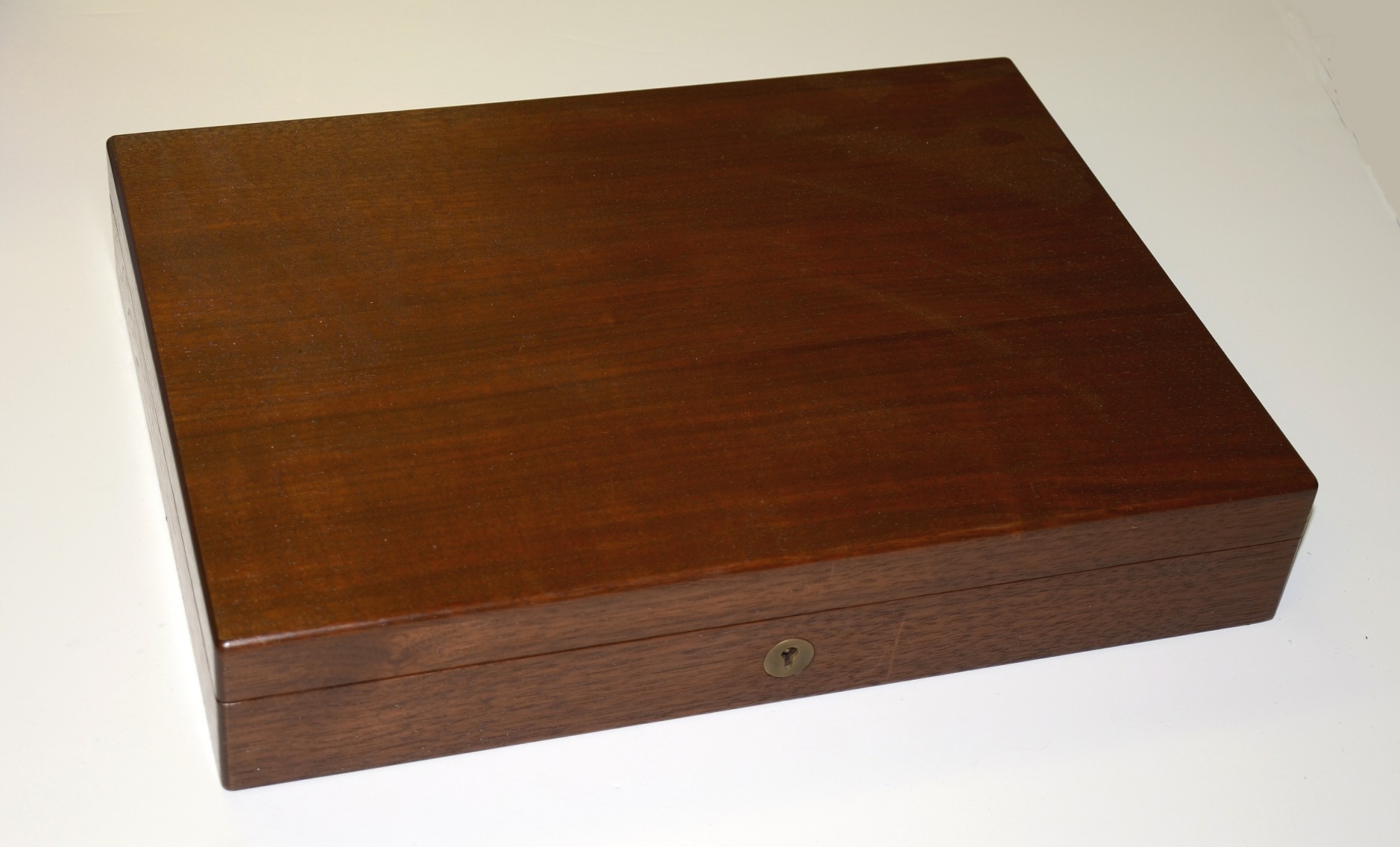 REPRODUCTION WOODEN CASE FITTED FOR TWO COLT DRAGOON REVOLVERS — Horse