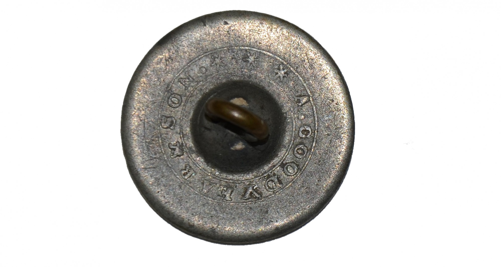 COLONIAL PEWTER BUTTON, CIRCA 18081827 — Horse Soldier