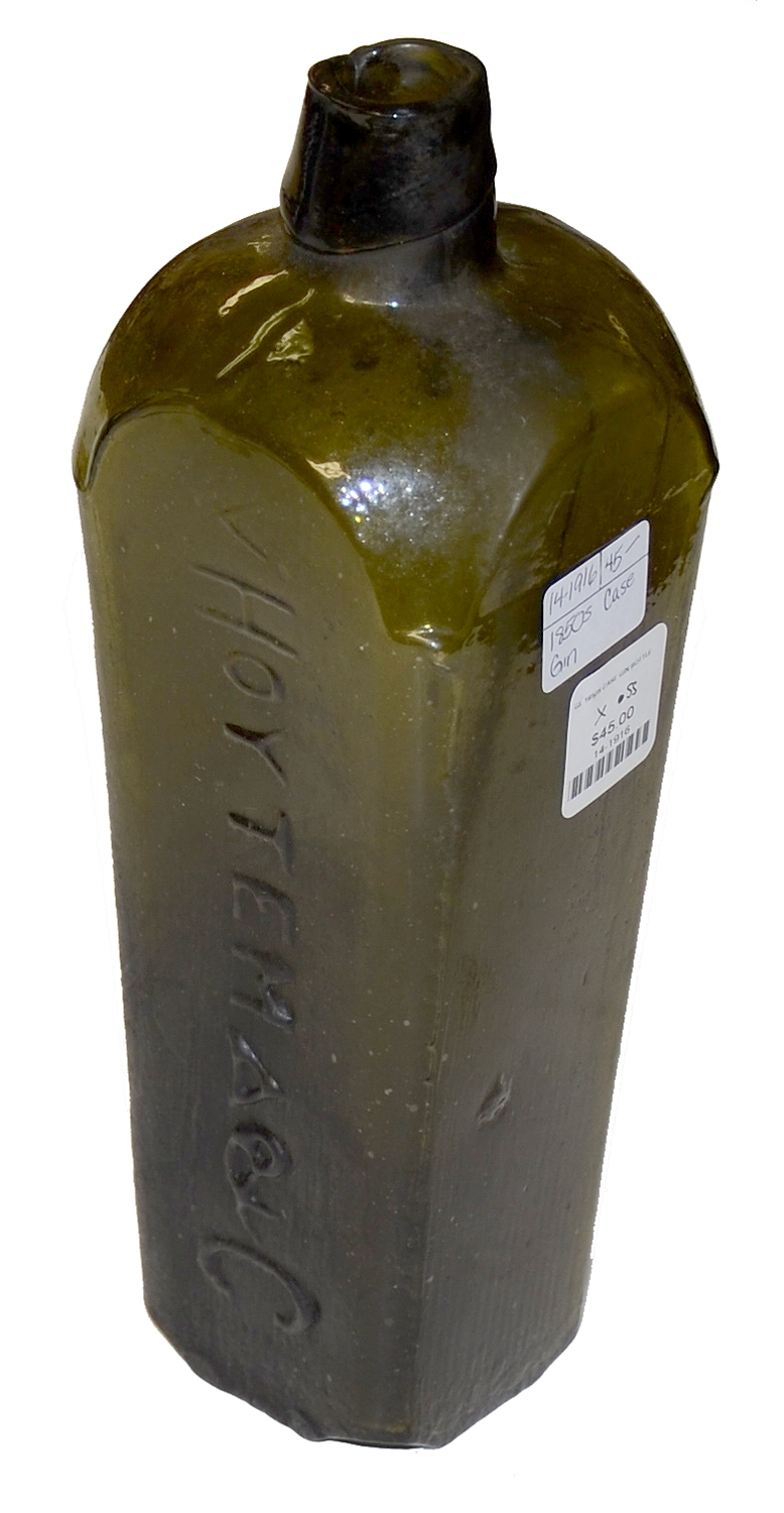 CIRCA 1850 CASE GIN BOTTLE — Horse Soldier