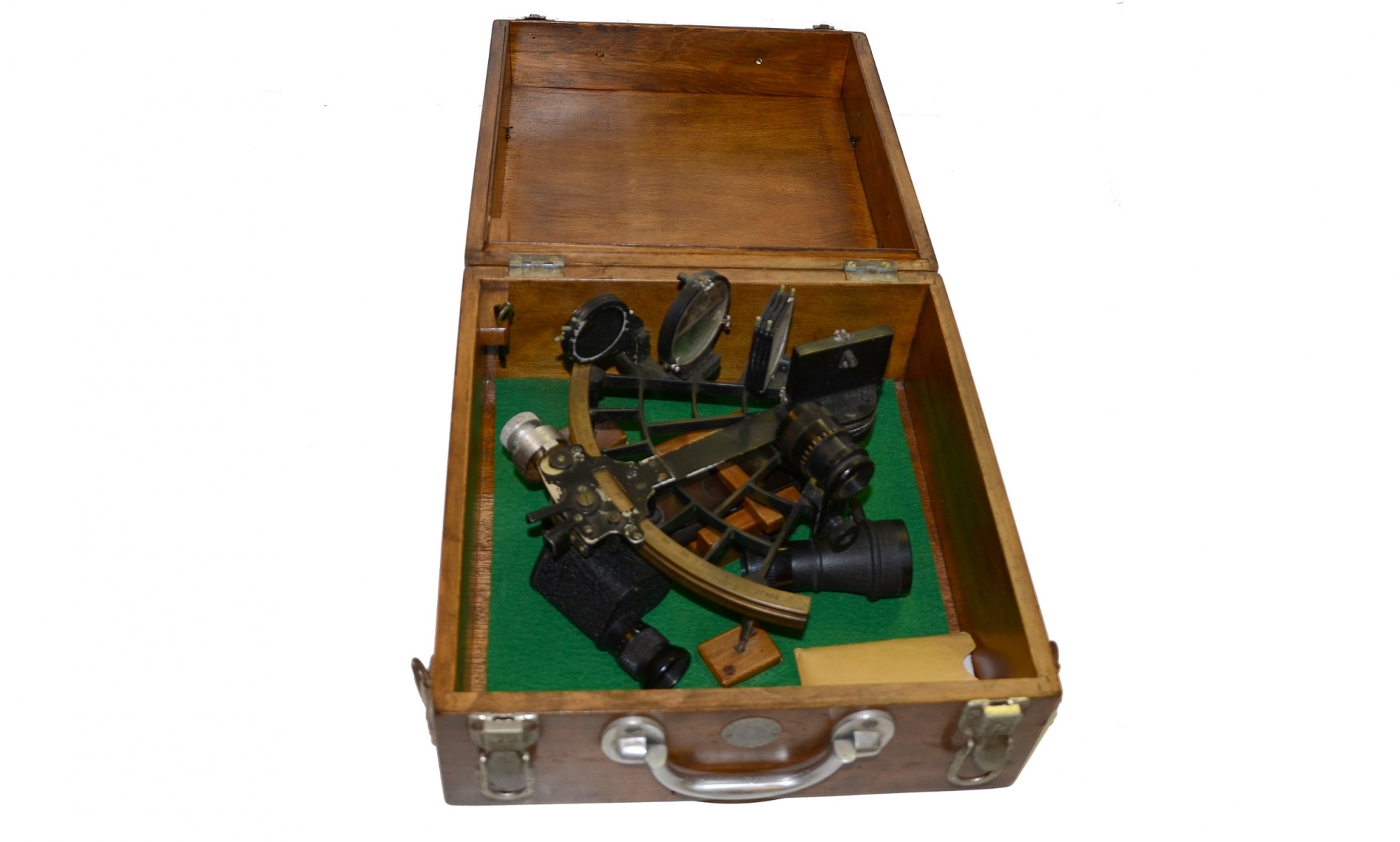 WOOD-CASED ‘C. PLATH’ PRE-WW2 GERMAN MARINE SEXTANT 