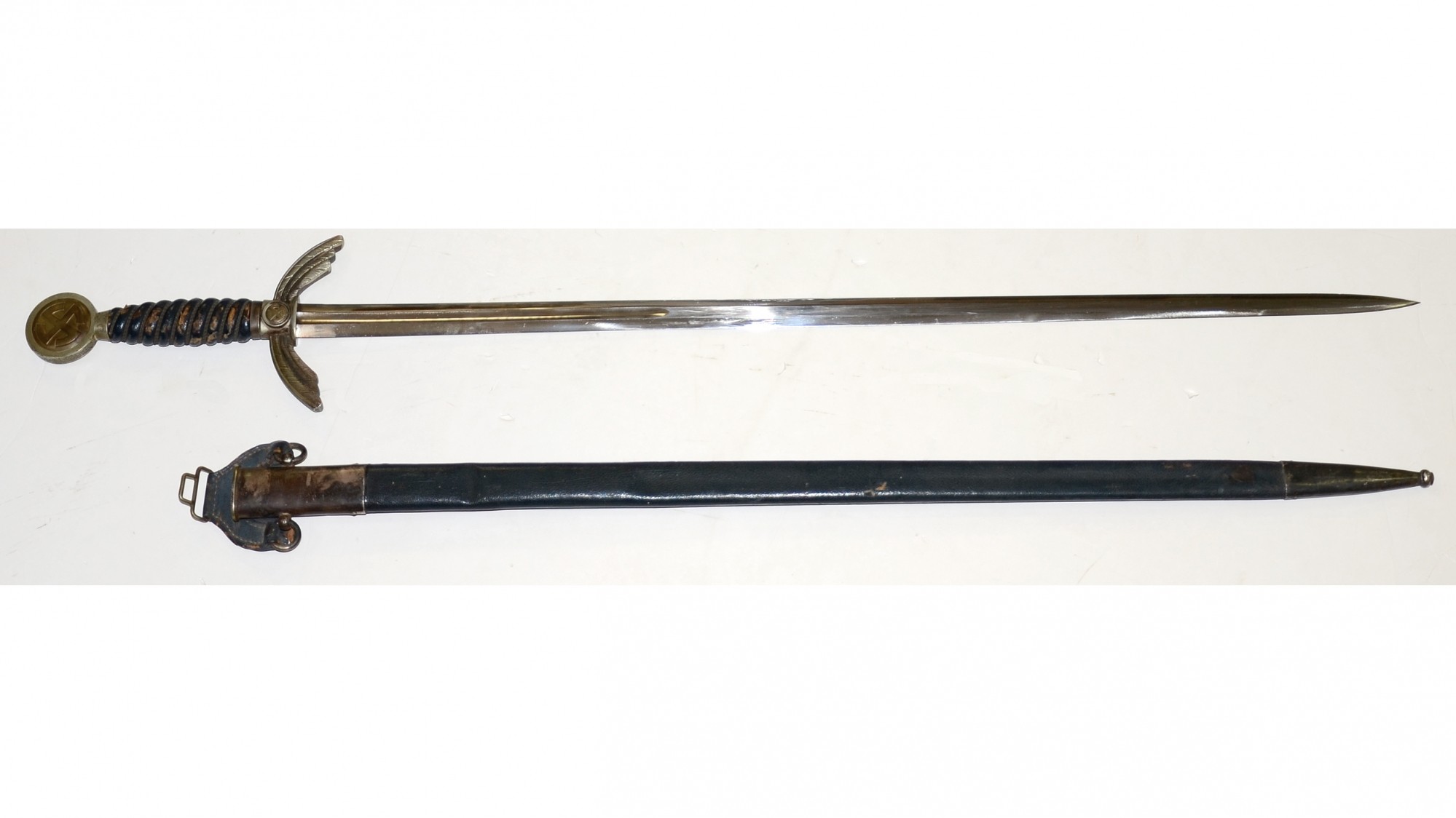 EARLY LUFTWAFFE OFFICER’S SWORD [M1935] WITH HANGER – PAUL WEYERSBERG & CO., SOLINGEN