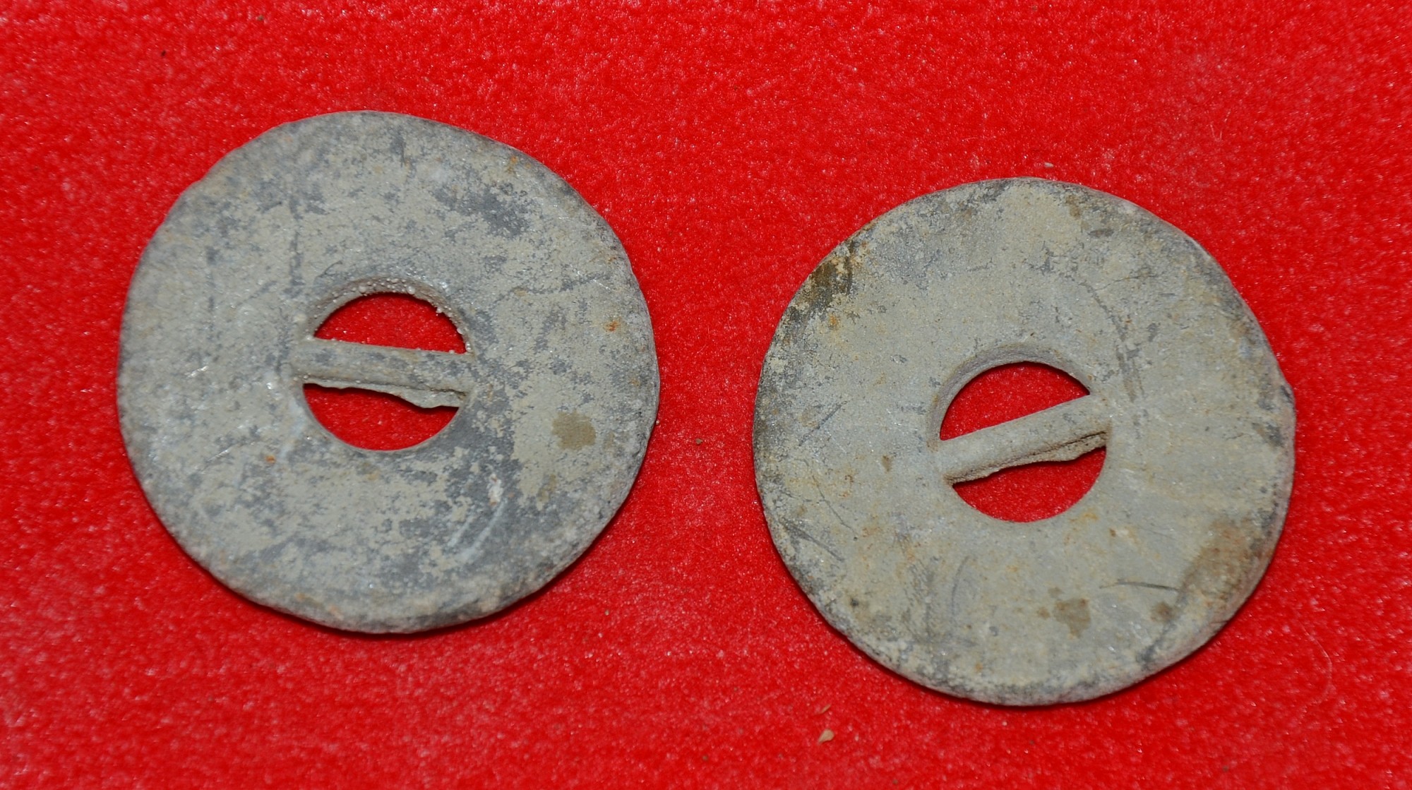 PAIR OF LEAD WEIGHTS FOR AN OFFICER’S FROCK COAT - GETTYSBURG