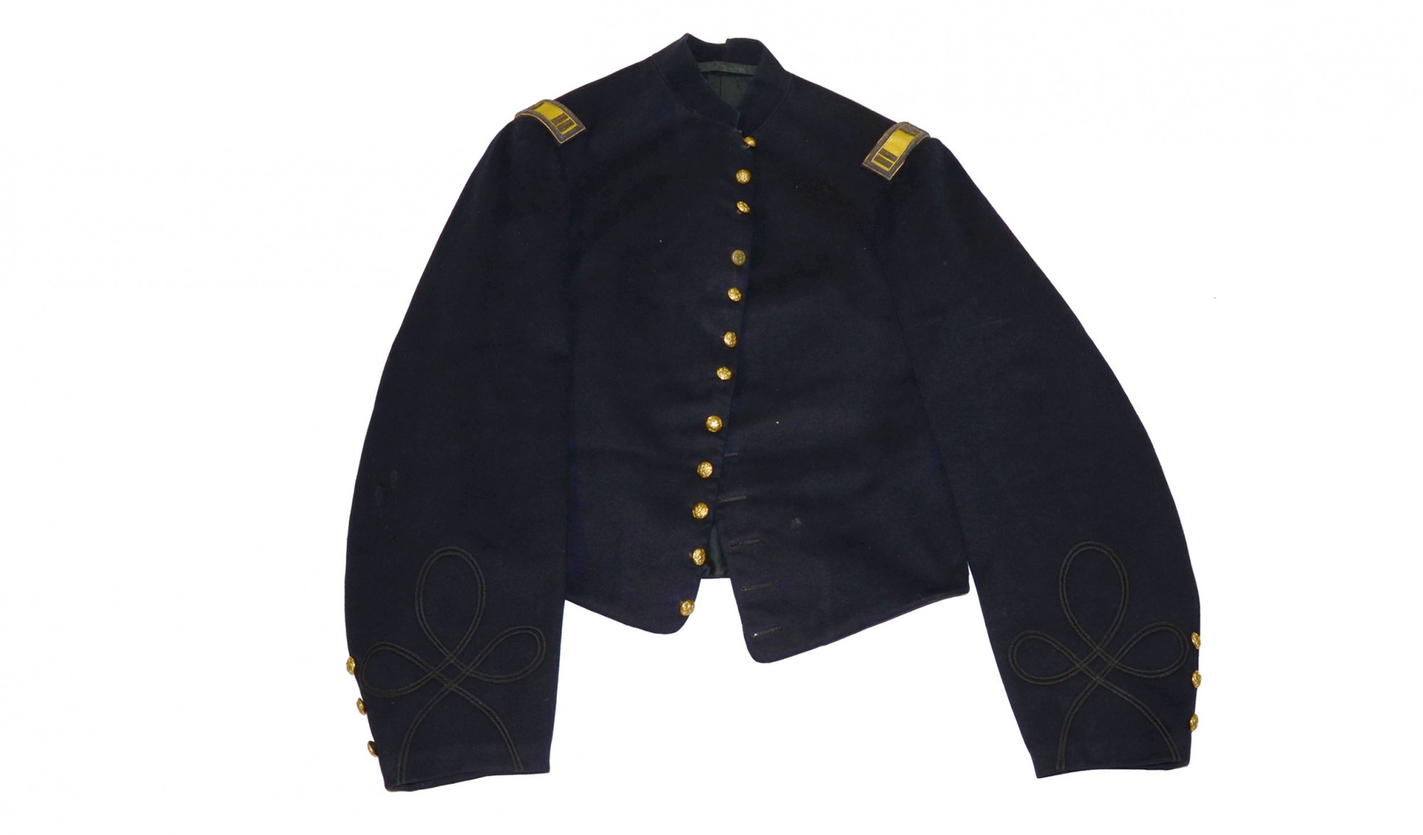 REMARKABLE CAVALRY OFFICER’S UNIFORM IDENTIFIED TO CAPTAIN CHARLES P. BOWDITCH, 5TH MASS CAVALRY, AND ALSO EARLIER WITH THE 55TH MASSACHUSETTS INFANTRY