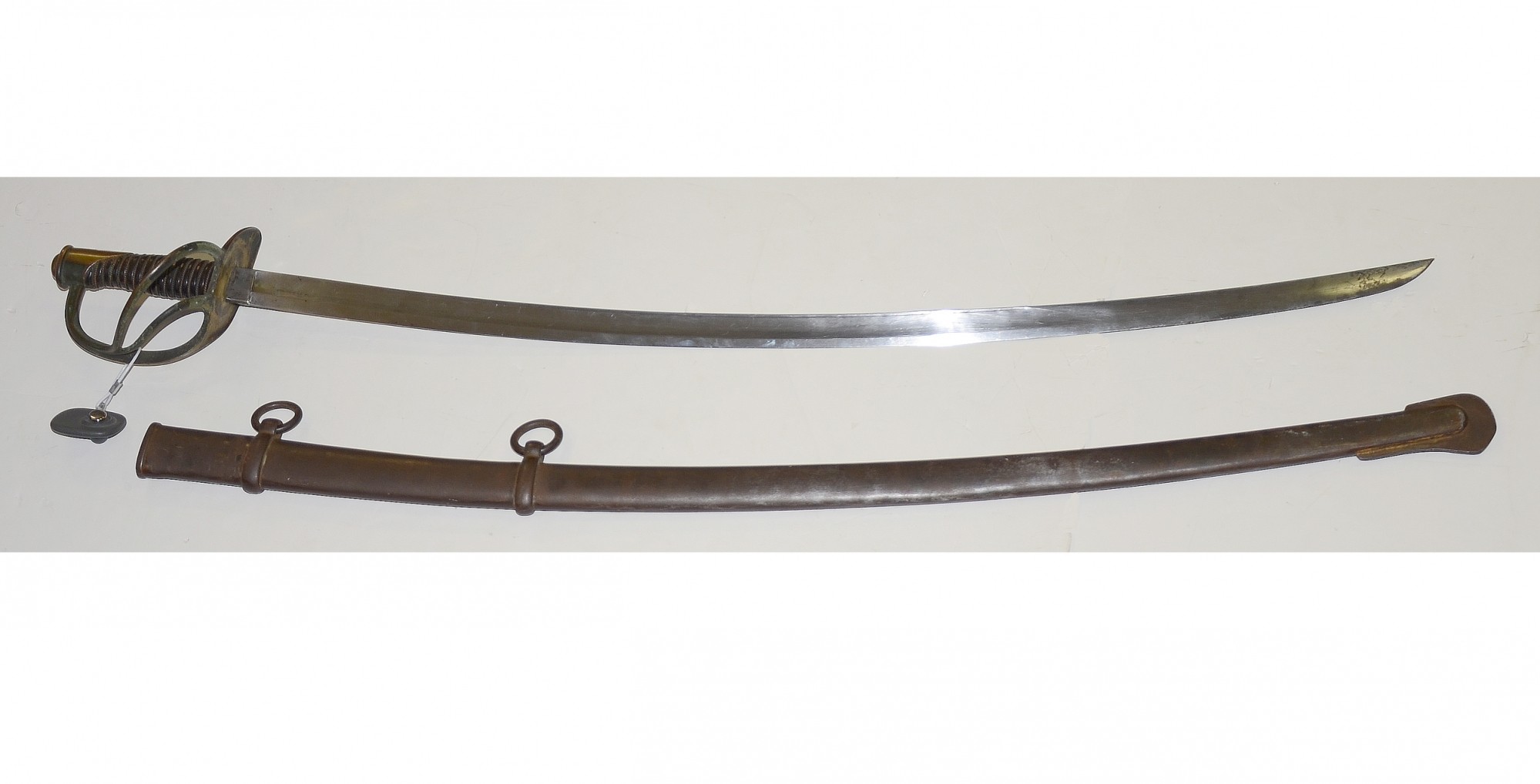 ORIGINAL, COLLINS & CO. M1840 / 60 TRANSITION LIGHT CAVALRY SABER WITH SCABBARD IN VERY GOOD CONDITION