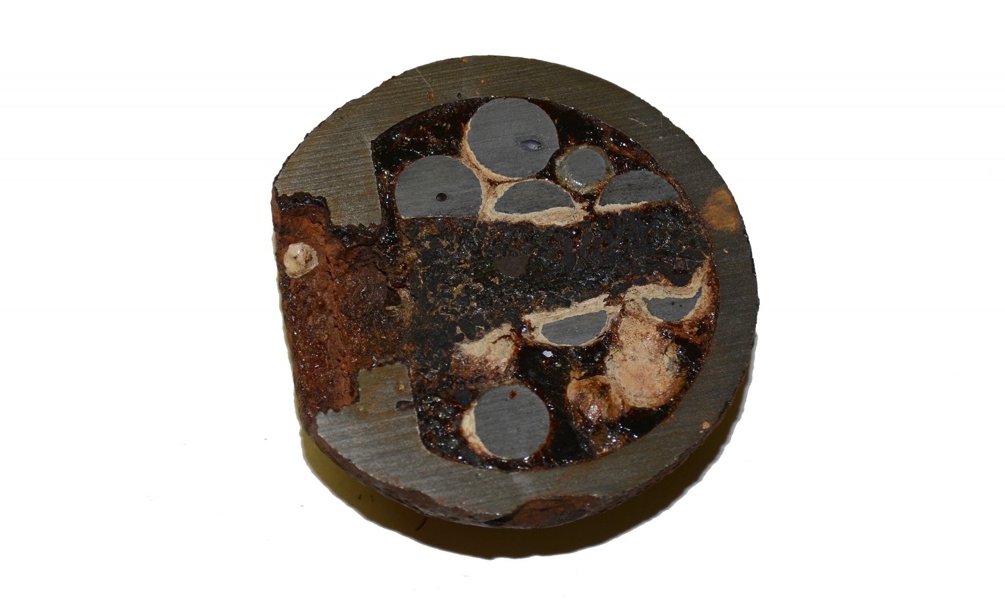 SECTIONED US 6 POUND SPHERICAL CASE-SHOT SHELL