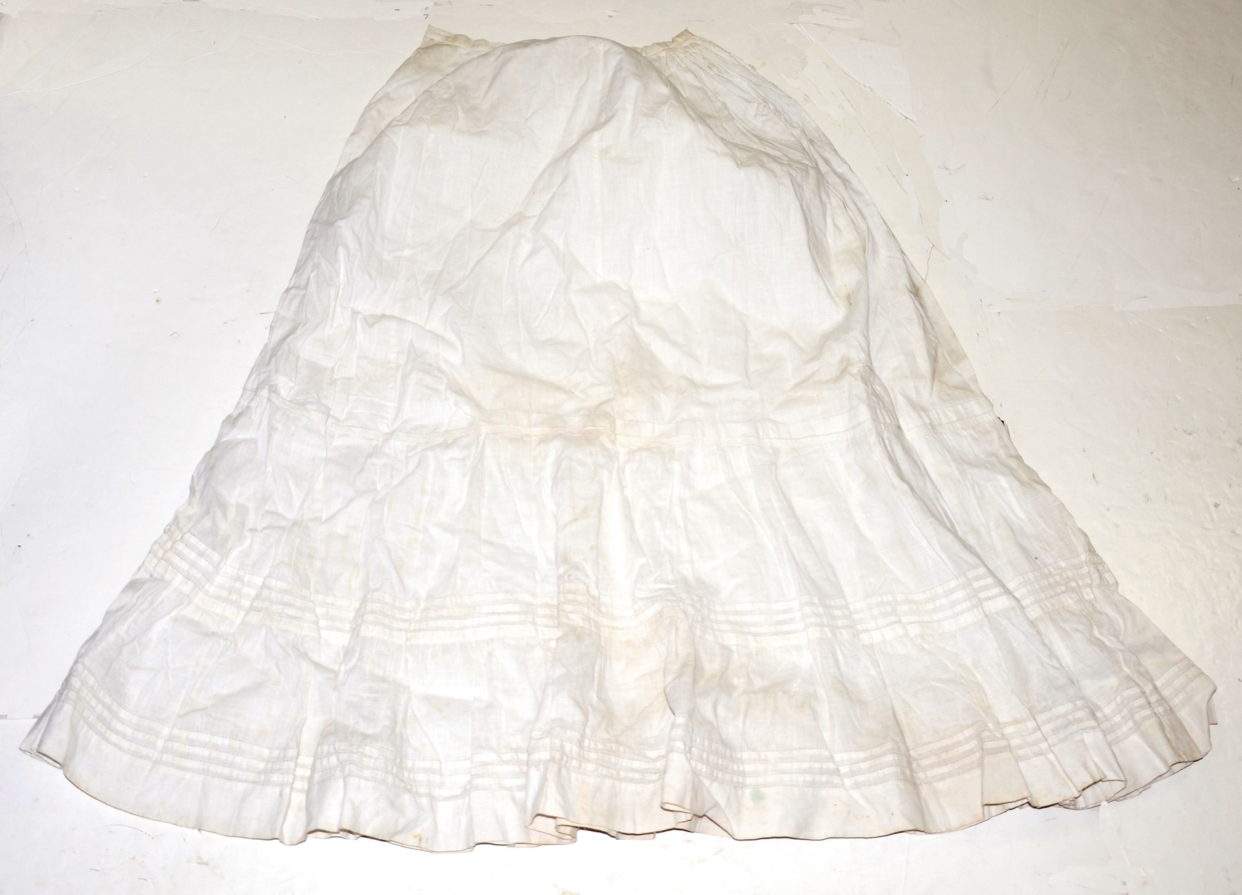 COTTON PETTICOAT