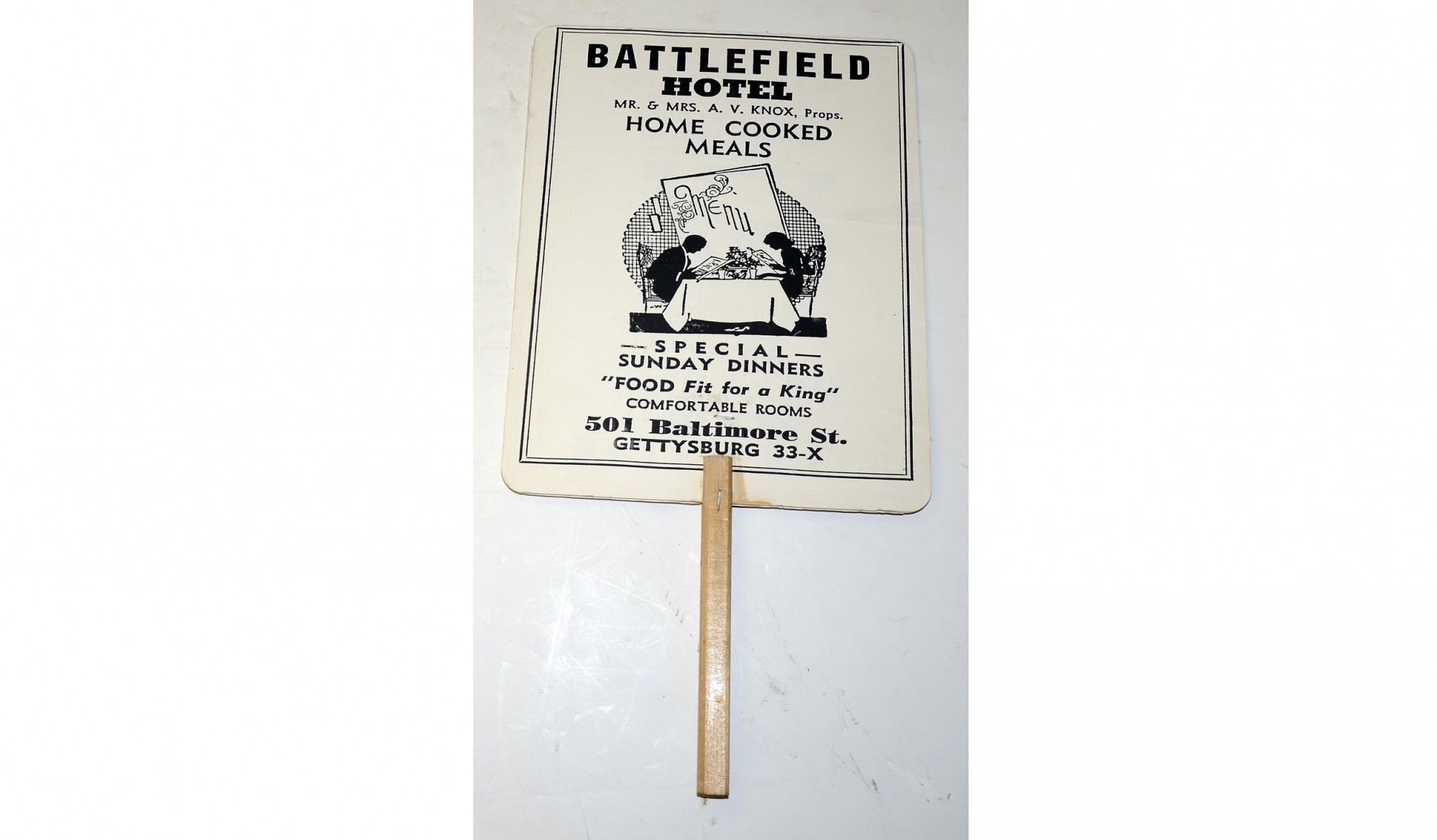 C1950’S GETTYSBURG BATTLEFIELD HOTEL ADVERTISING FAN
