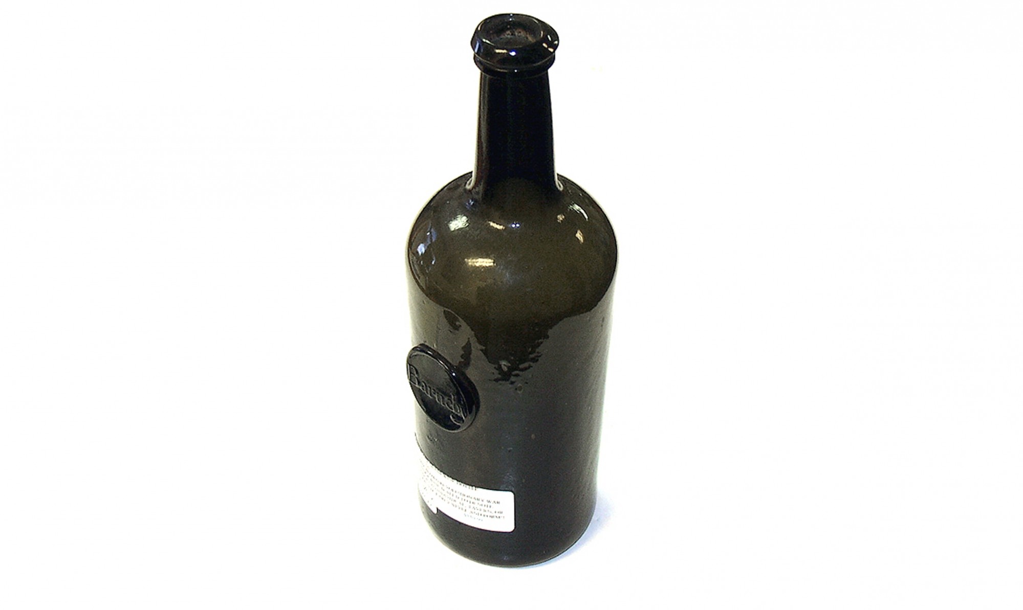 SEALED BLACK GLASS WINE BOTTLE, CIRCA 17701790 — Horse Soldier