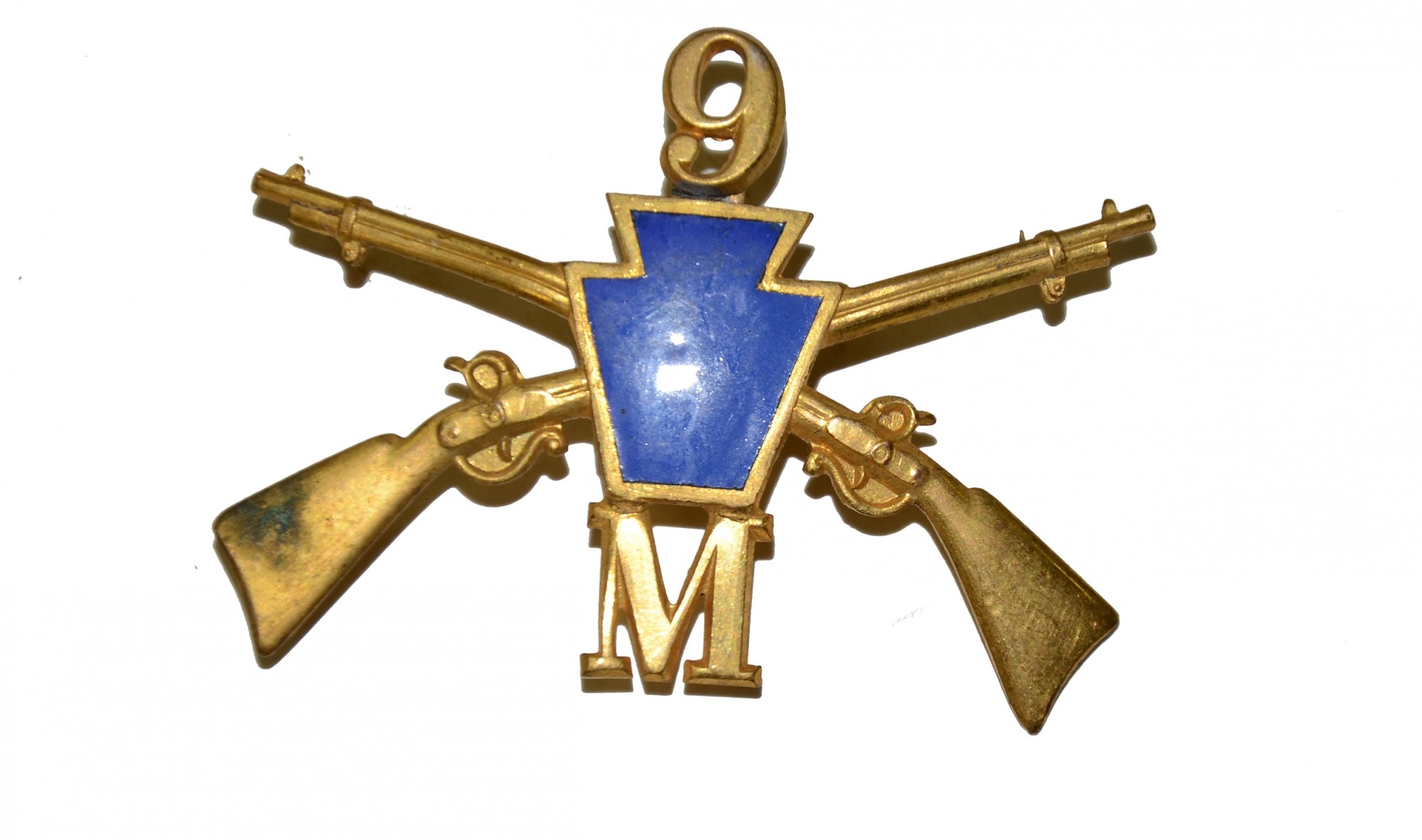 US SPANISH AMERICAN WAR PENNSYLVANIA NATIONAL GUARD INFANTRY HAT INSIGNIA -  9TH INFANTRY, CO. M