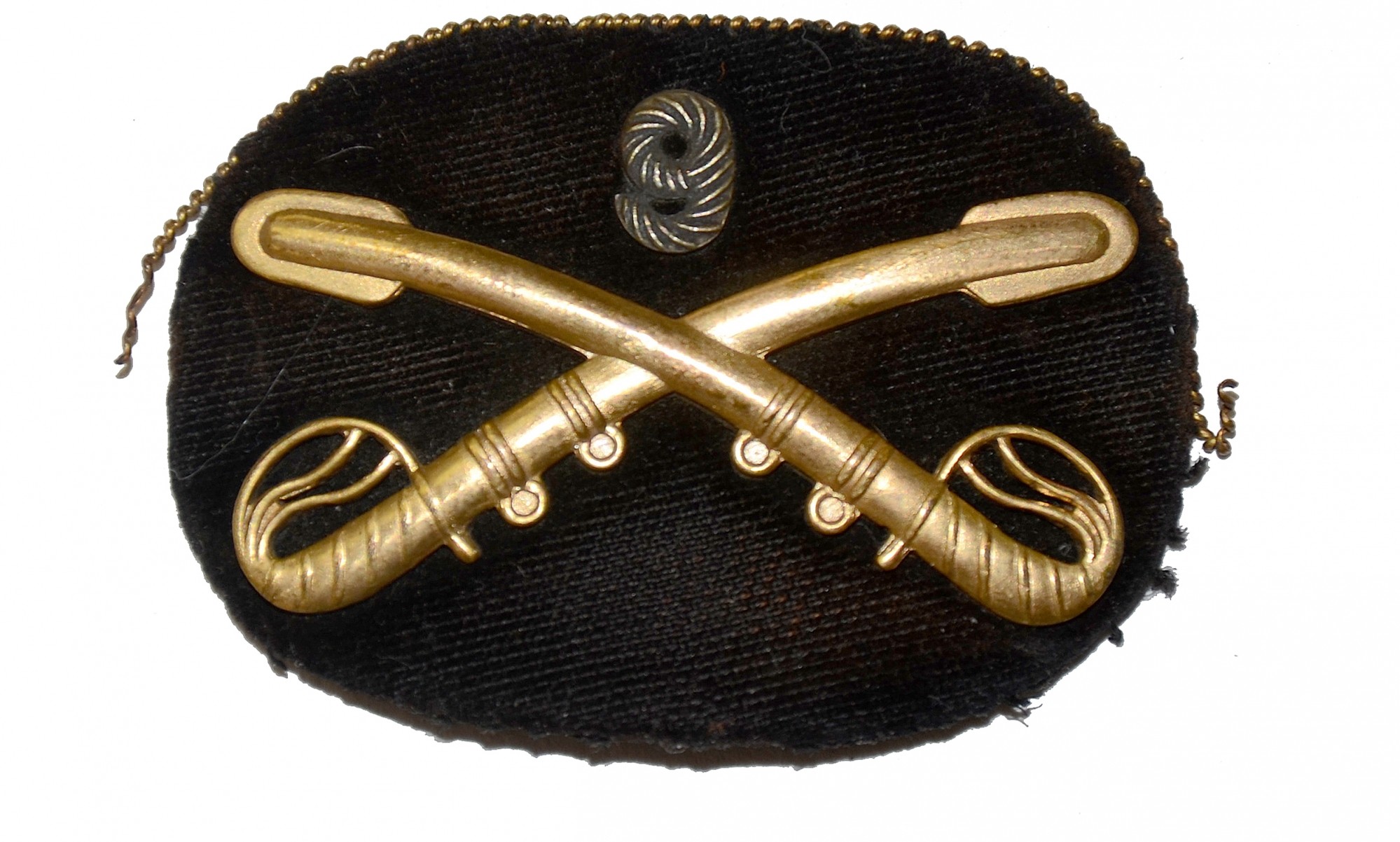 9TH US CAVALRY OFFICER’S HAT INSIGNIA