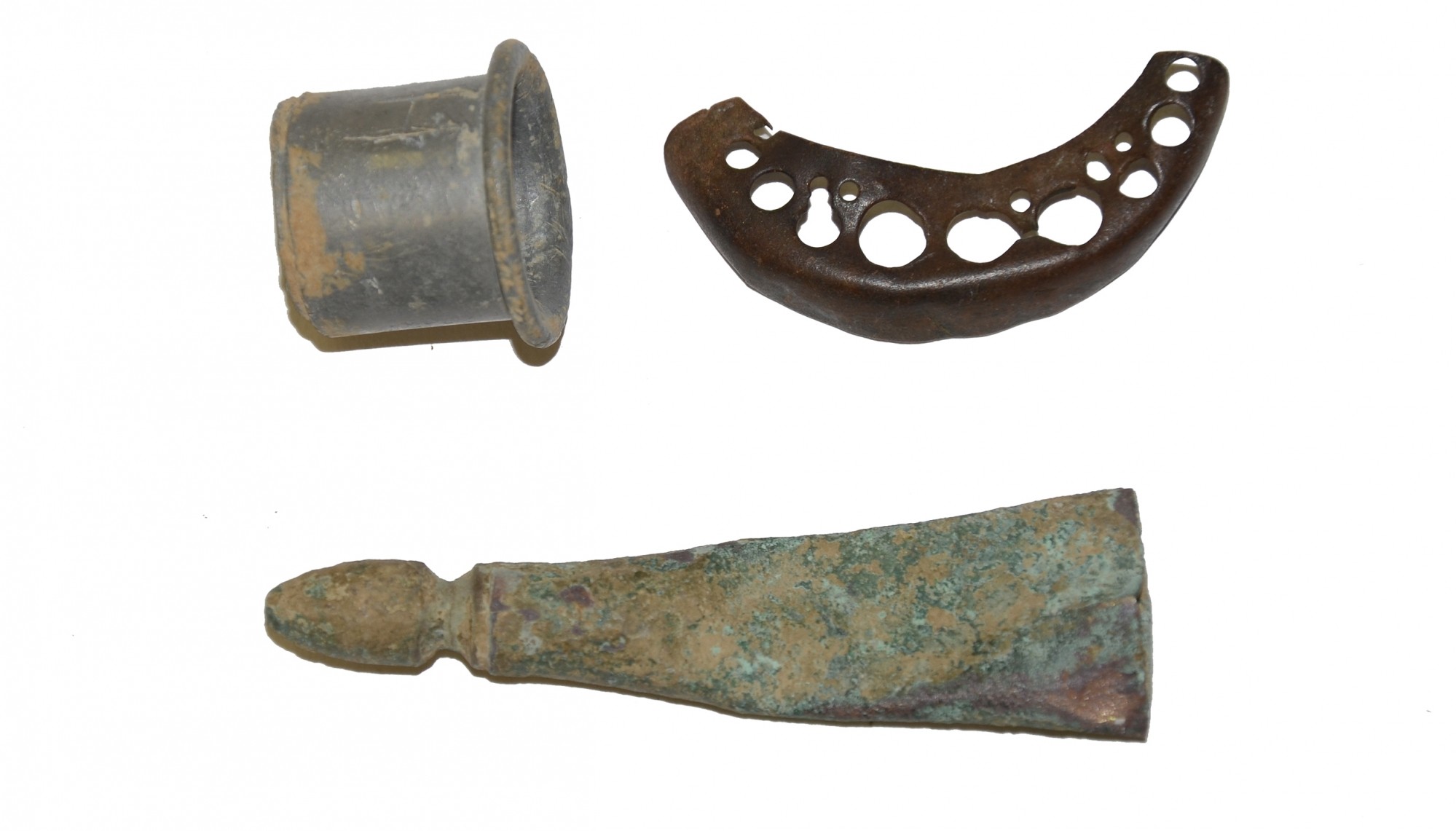 LOT OF RELICS RECOVERED FROM ANTIETAM — Horse Soldier