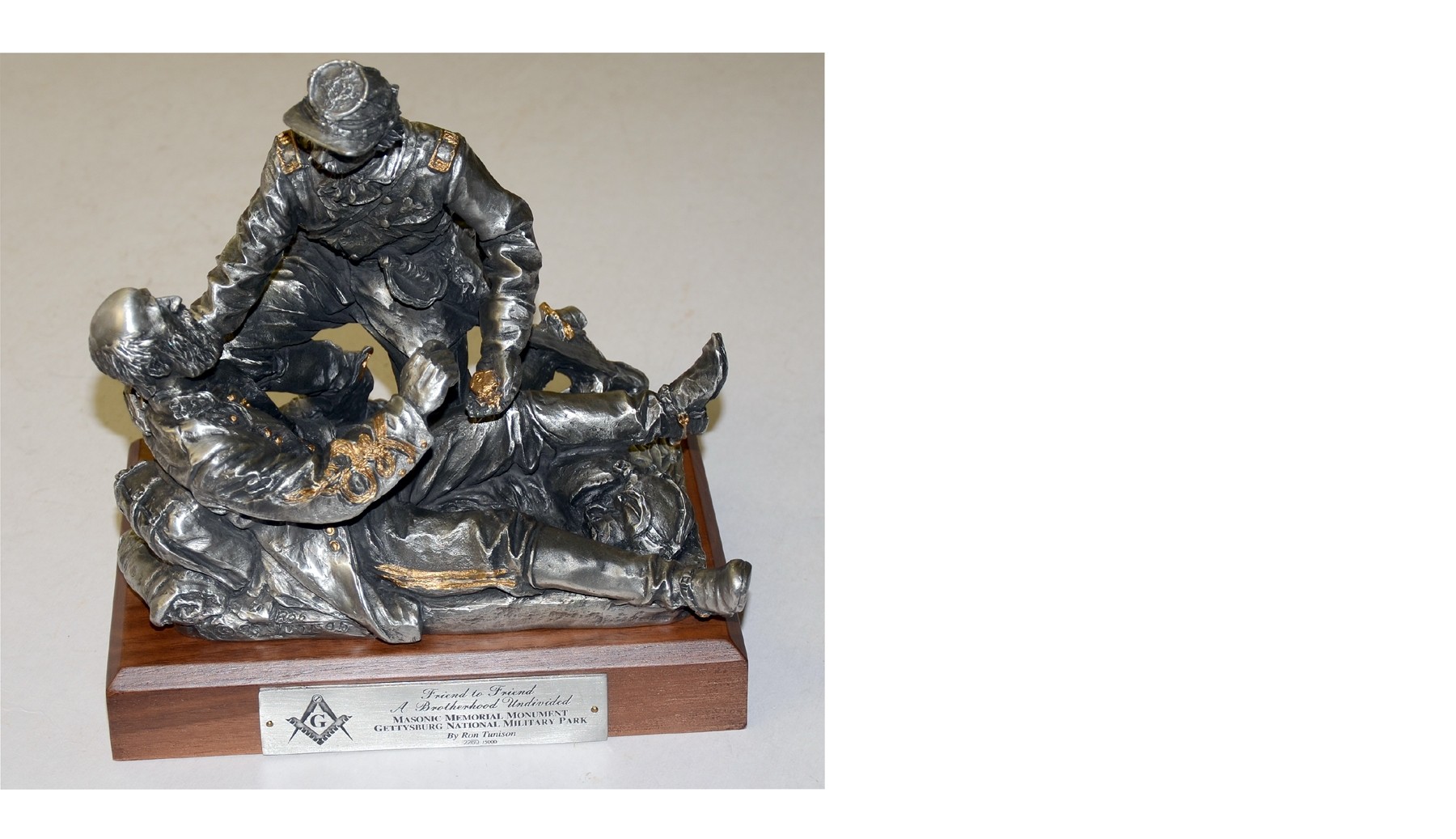 PEWTER “FRIEND TO FRIEND” STATUE BY RON TUNISON