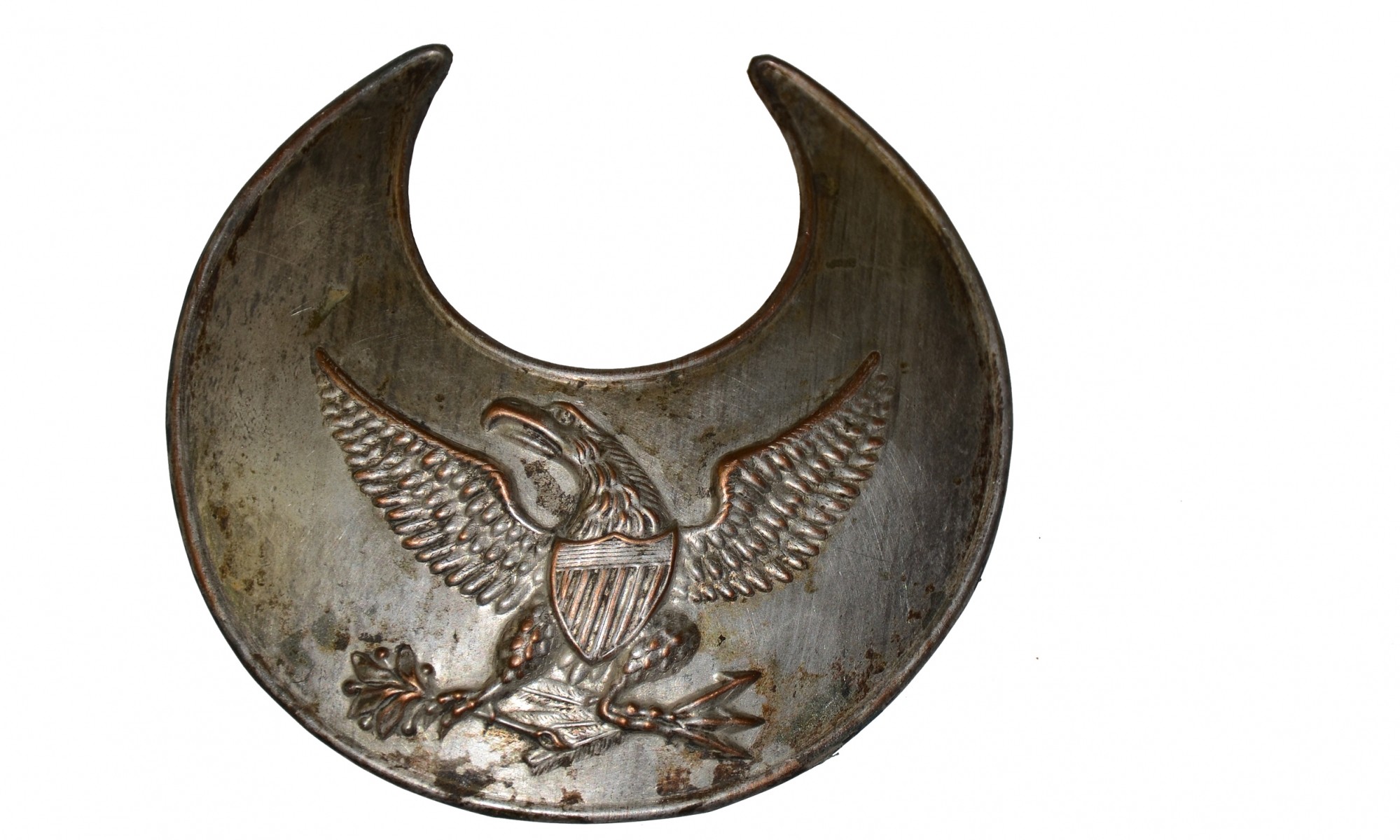 ANTE-BELLUM DRAGOON HAT PLATE — SOUTH CAROLINA LIGHT DRAGOONS / NEW ENGLAND MILITIA
