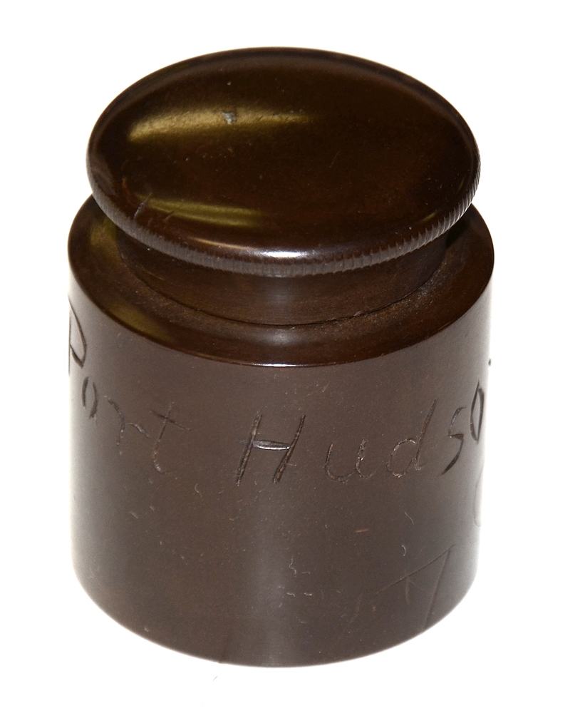 GUTTA PERCHA INKWELL