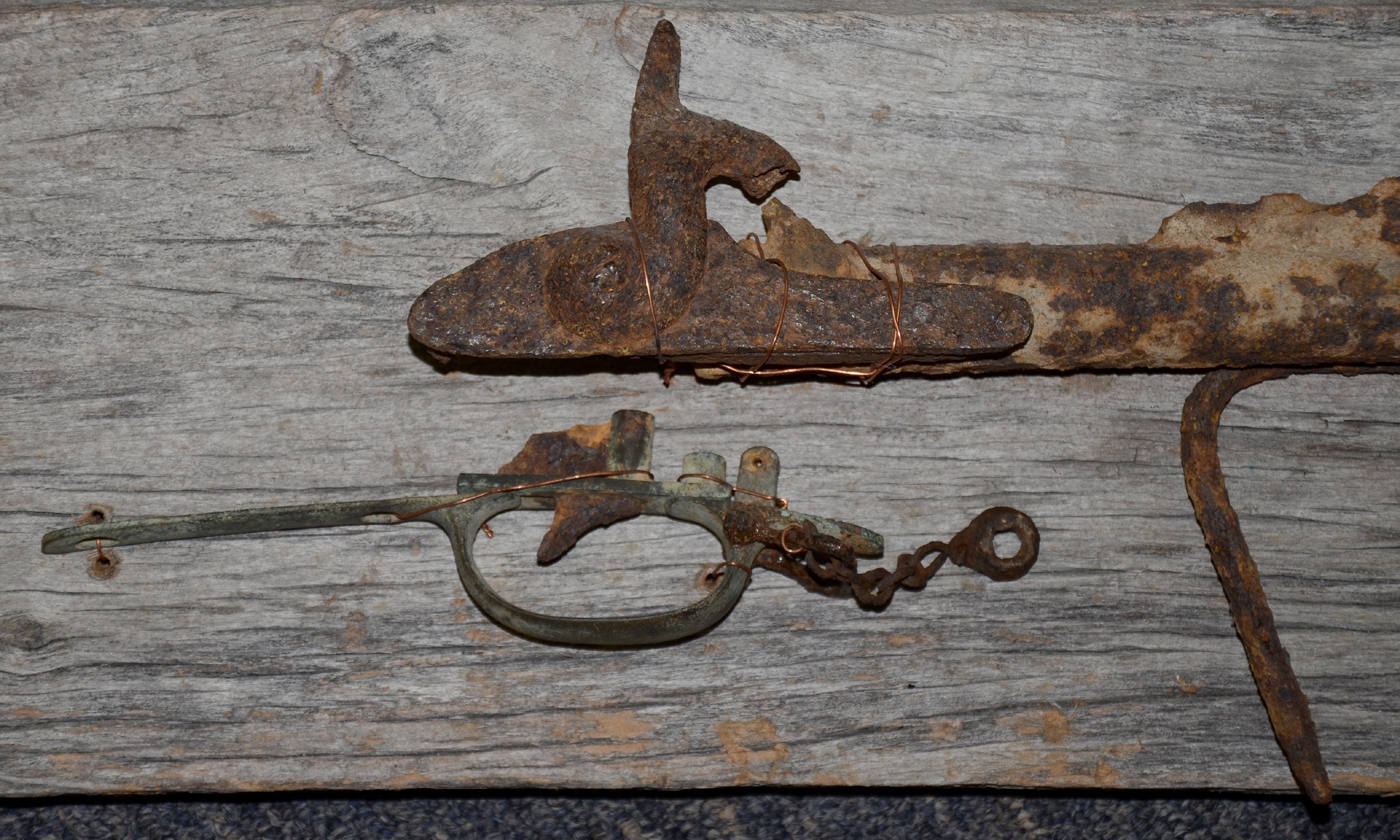 RELIC PATTERN 1853 ENFIELD MUSKET PARTS MOUNTED ON BOARD RECOVERED