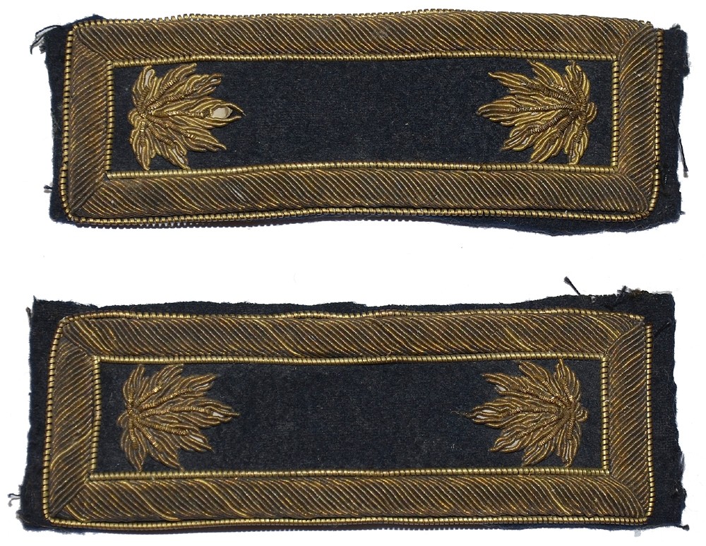 PAIR OF MAJOR OF INFANTRY SHOULDER STRAPS