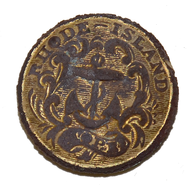 EXCAVATED RHODE ISLAND COAT BUTTON, RI8