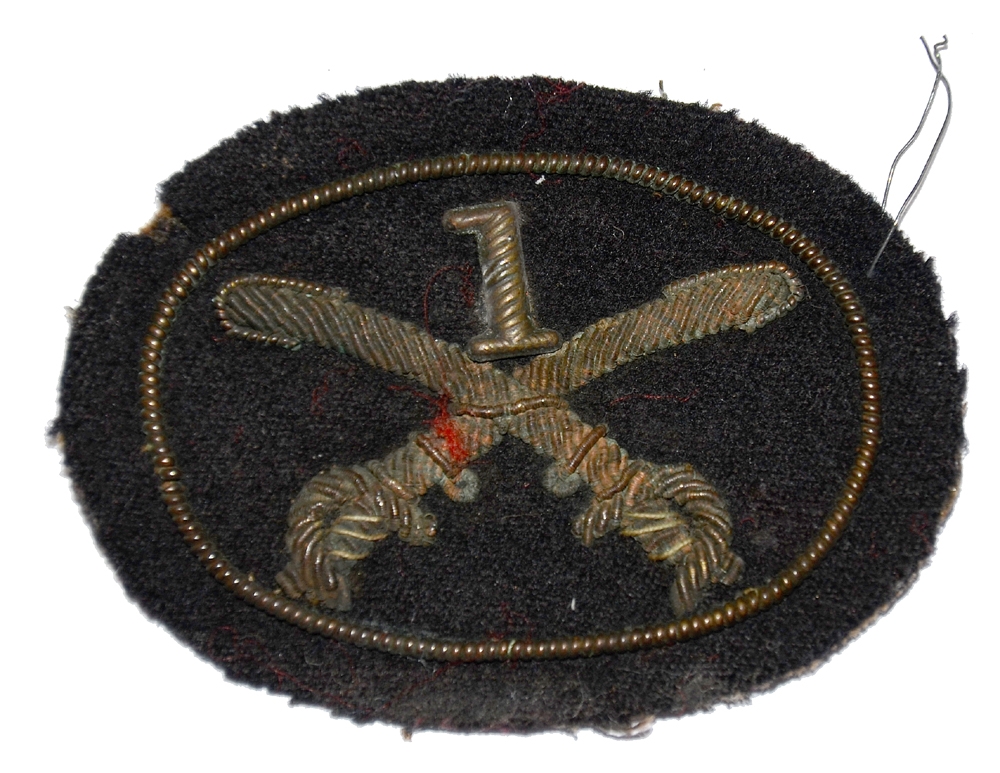 CIVIL WAR OFFICER’S 1ST CAVALRY HAT INSIGNIA