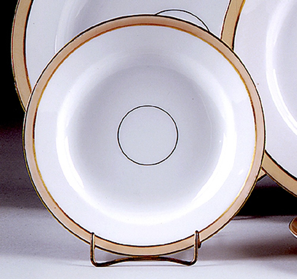 LINCOLN PRESIDENTIAL DINNER SERVICE ORDERED BY MARY TODD LINCOLN - ICE CREAM / FRUIT PLATES