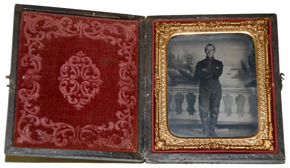 SIXTH PLATE TINTYPE OF 15TH PENNSYLVANIA CAVALRY PRIVATE