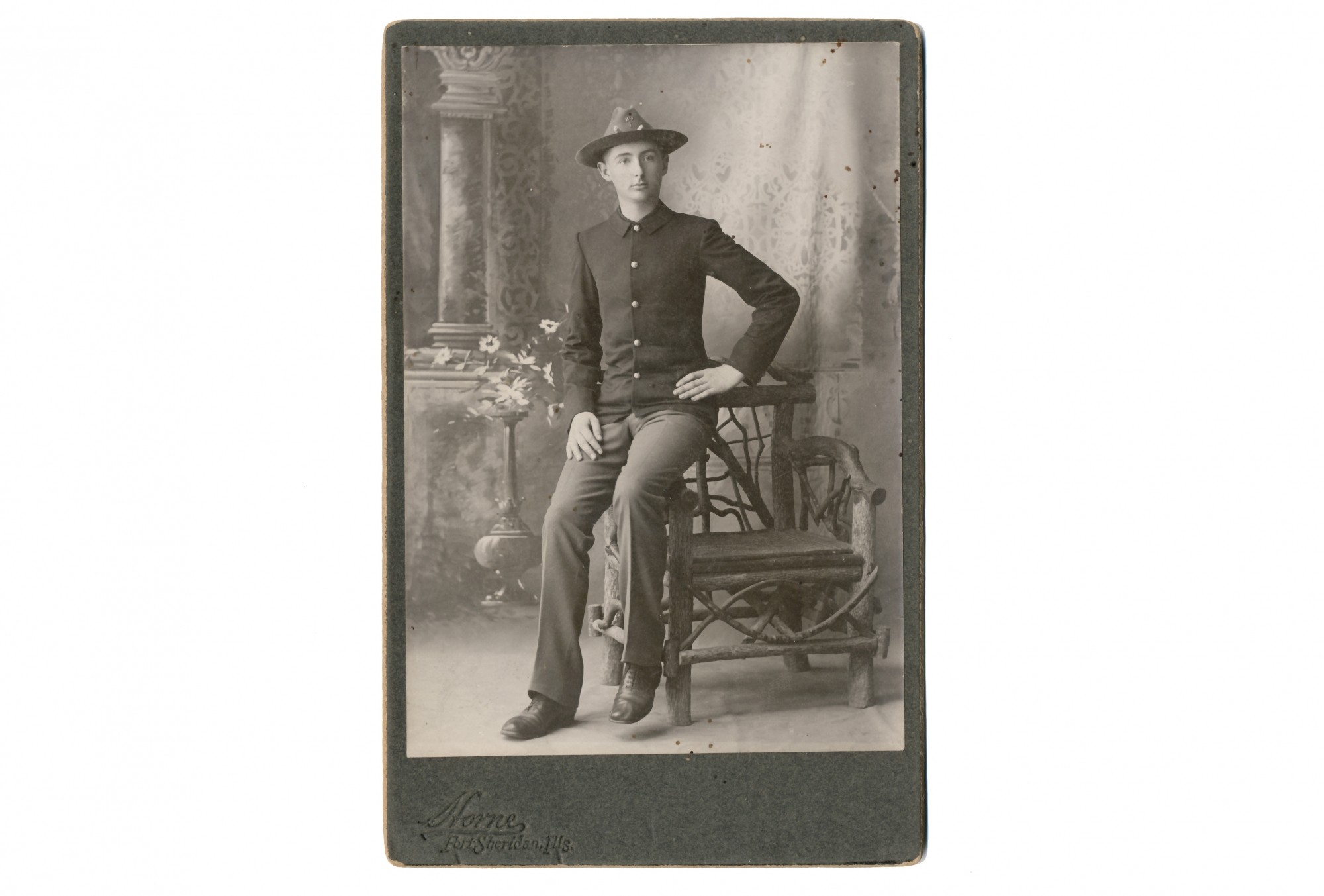EARLY 20TH CENTURY PHOTO OF 29th US INFANTRY SOLDIER