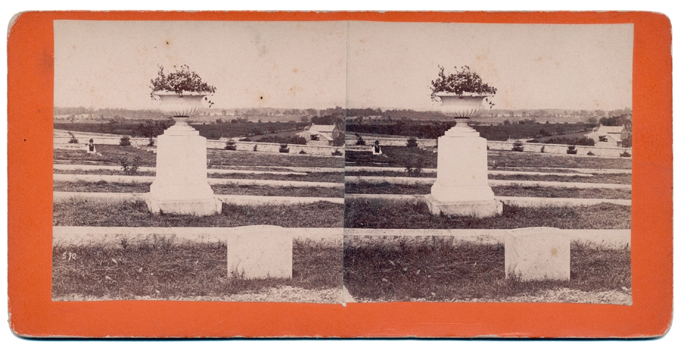 STEREO CARD OF MINNESOTA GRAVES IN NATIONAL CEMETERY