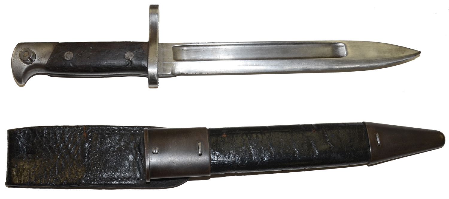 WINCHESTER LEE MODEL 1895 STRAIGHT-PULL RIFLE BAYONET AND TYPE 1 SCABBARD