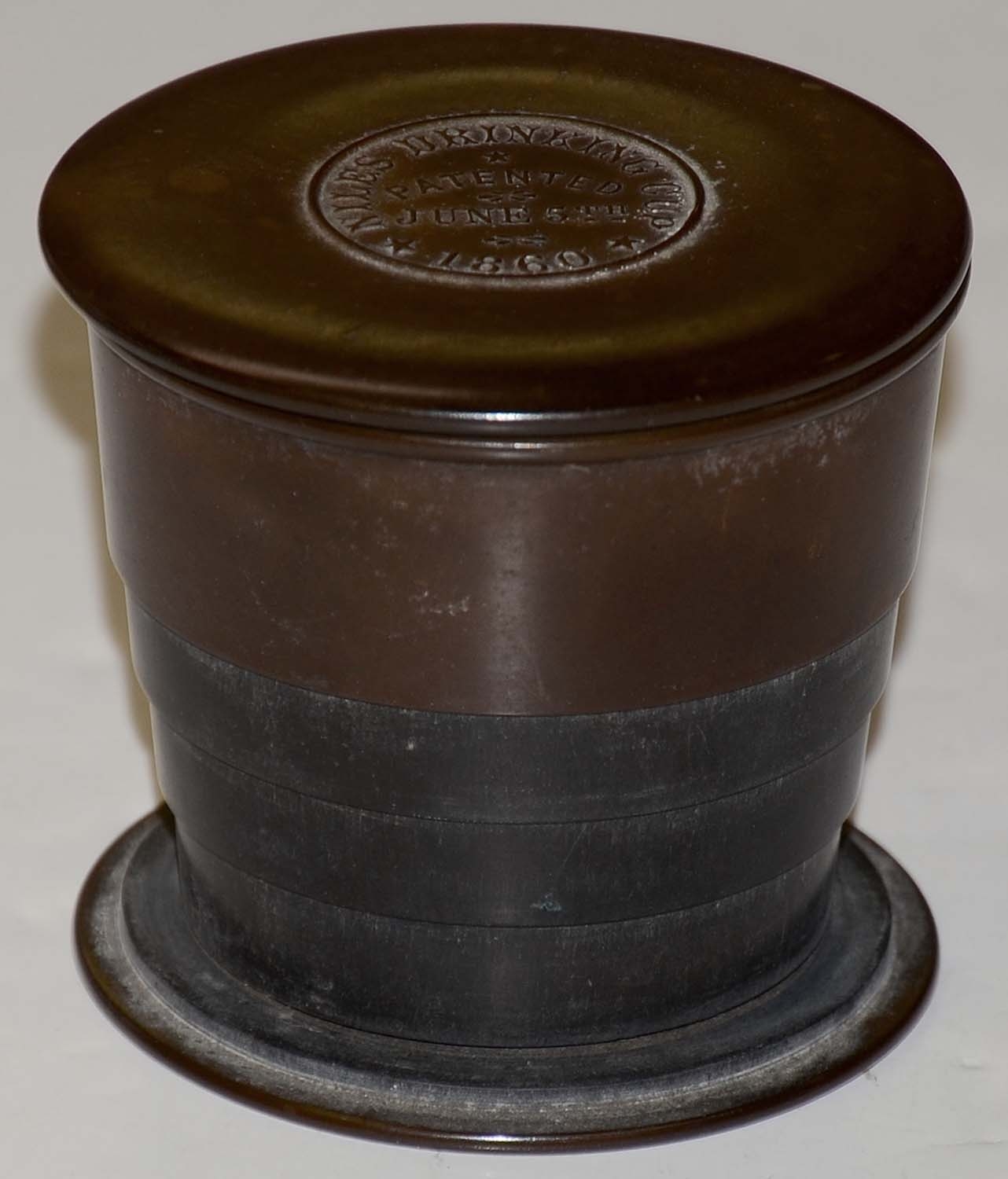 GUTTA PERCHA NILES PATENT COLLAPSIBLE CUP