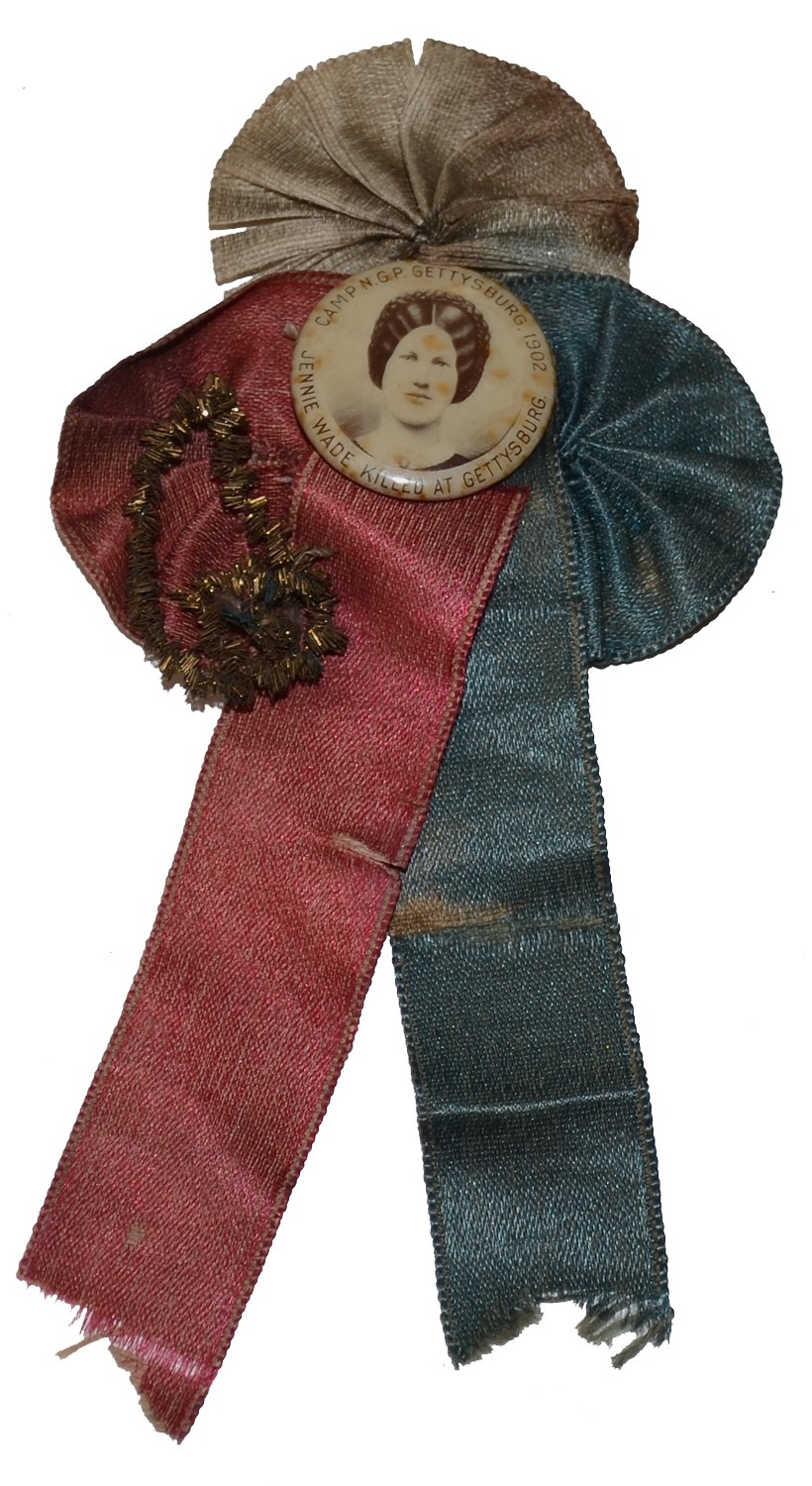 GETTYSBURG SOUVENIR JENNIE WADE BADGE – PA NATIONAL GUARD, 1902