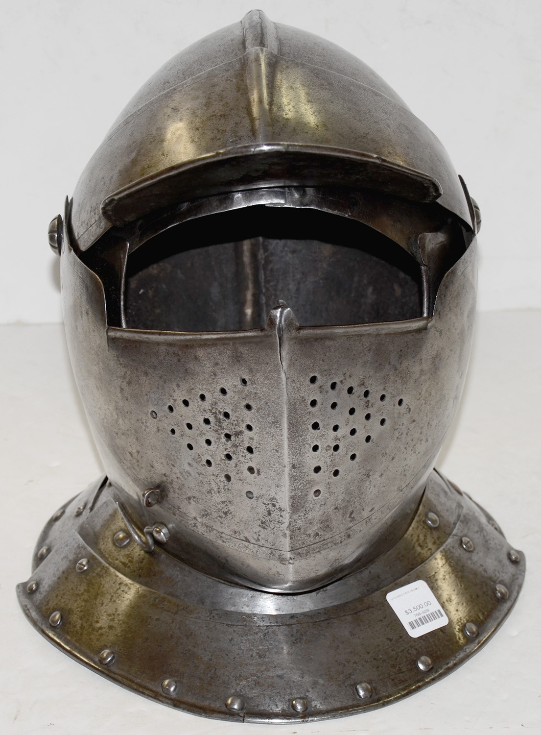 CLOSE HELMET FOR A CUIRASSIER CA. 1615-1620