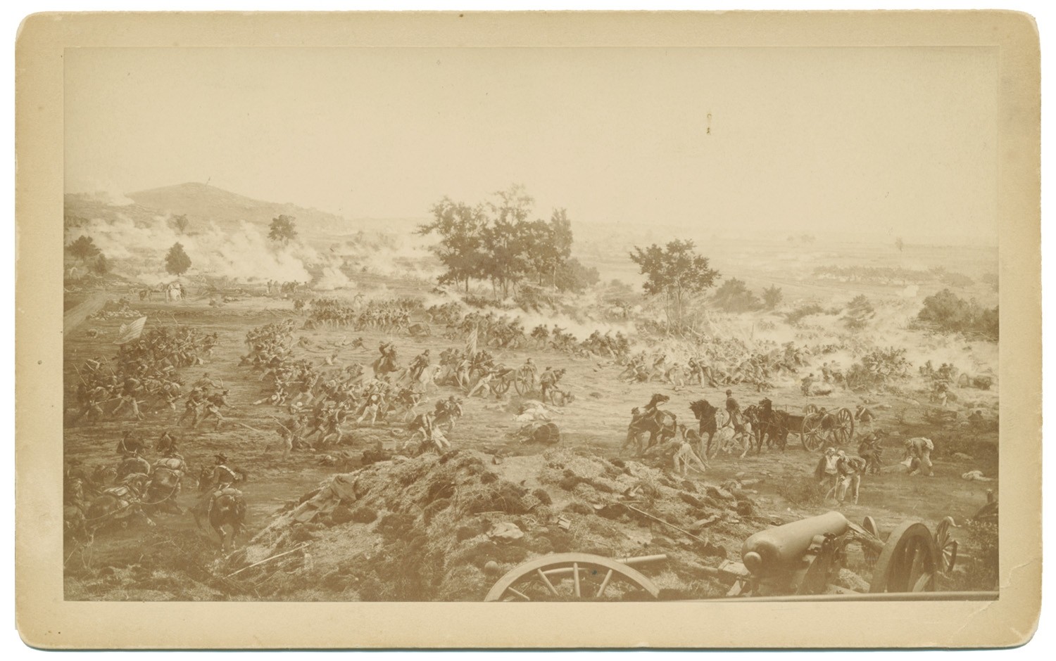 CABINET CARD PHOTO – PORTION OF THE GETTYSBURG CYCLORAMA WHILE ON EXHIBIT IN BOSTON; ARMISTEAD AT THE ANGLE
