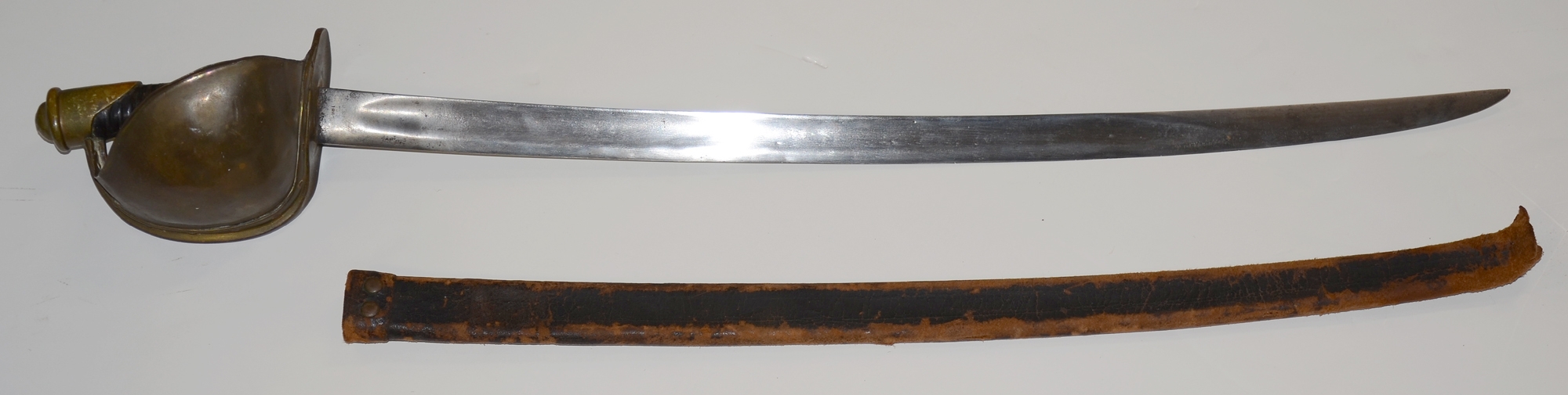 MODEL 1860 NAVY CUTLASS & SCABBARD 
