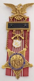 GOLD PRESENTATION MINNESOTA G.A.R. DEPARTMENT COMMANDER’S BADGE OF LAFAYETTE E. CARPENTER, 31st MAINE, MINNESOTA DEPT. COMMANDER 1938