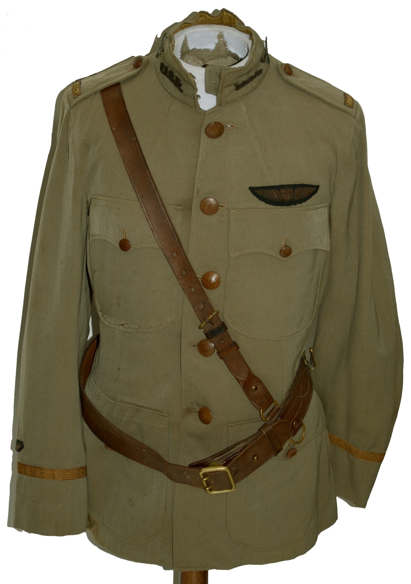 WORLD WAR ONE FLIGHT INSTRUCTOR’S TUNIC WITH WINGS, CAMPAIGN HAT & MORE