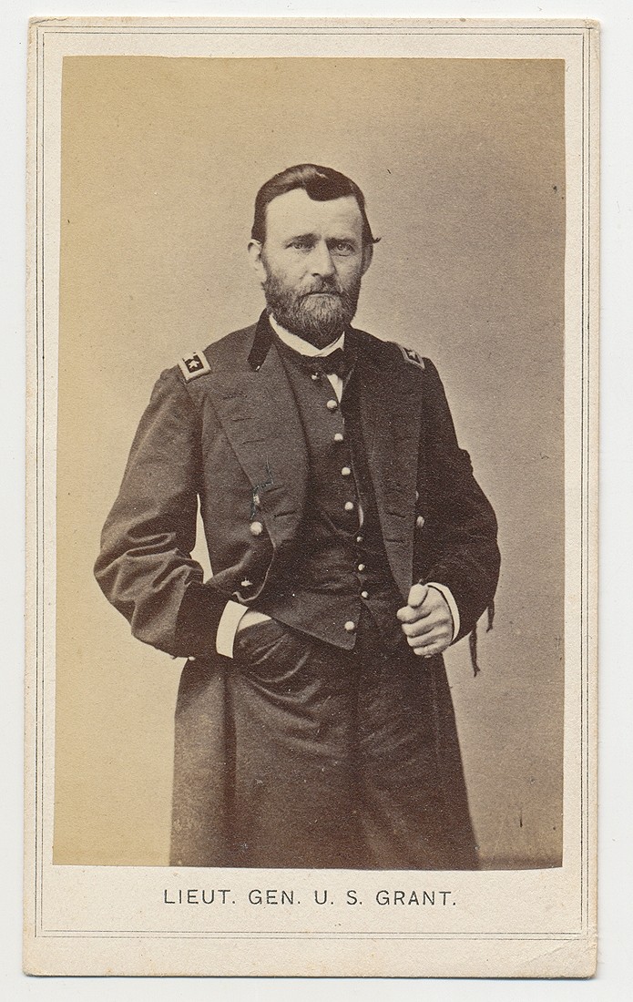 CDV OF LIEUTENANT GENERAL GRANT WEARING MOURNING RIBBON FOR PRESIDENT LINCOLN