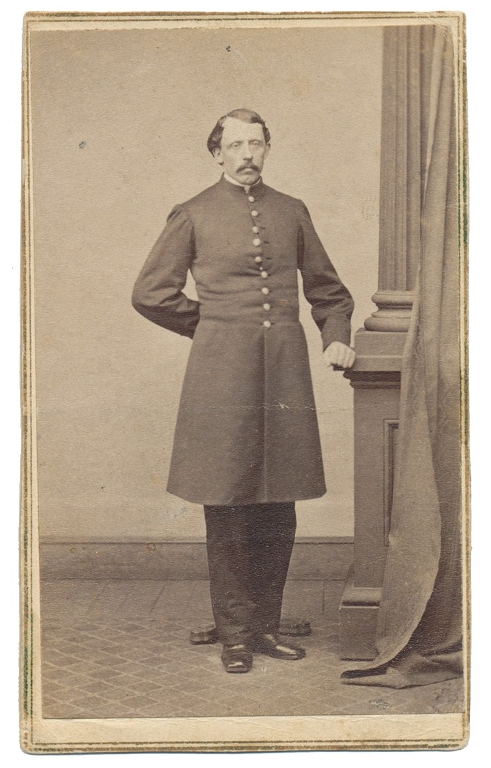 FULL STANDING CDV OF PHILADELPHIA PRIVATE