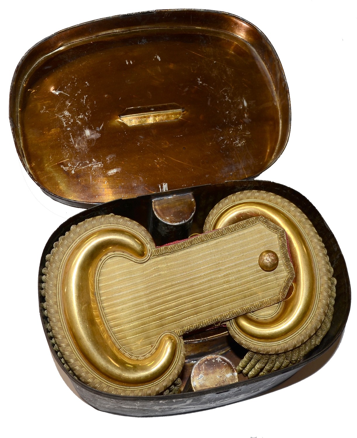 DRESS EPAULETTES WITH TIN CASE