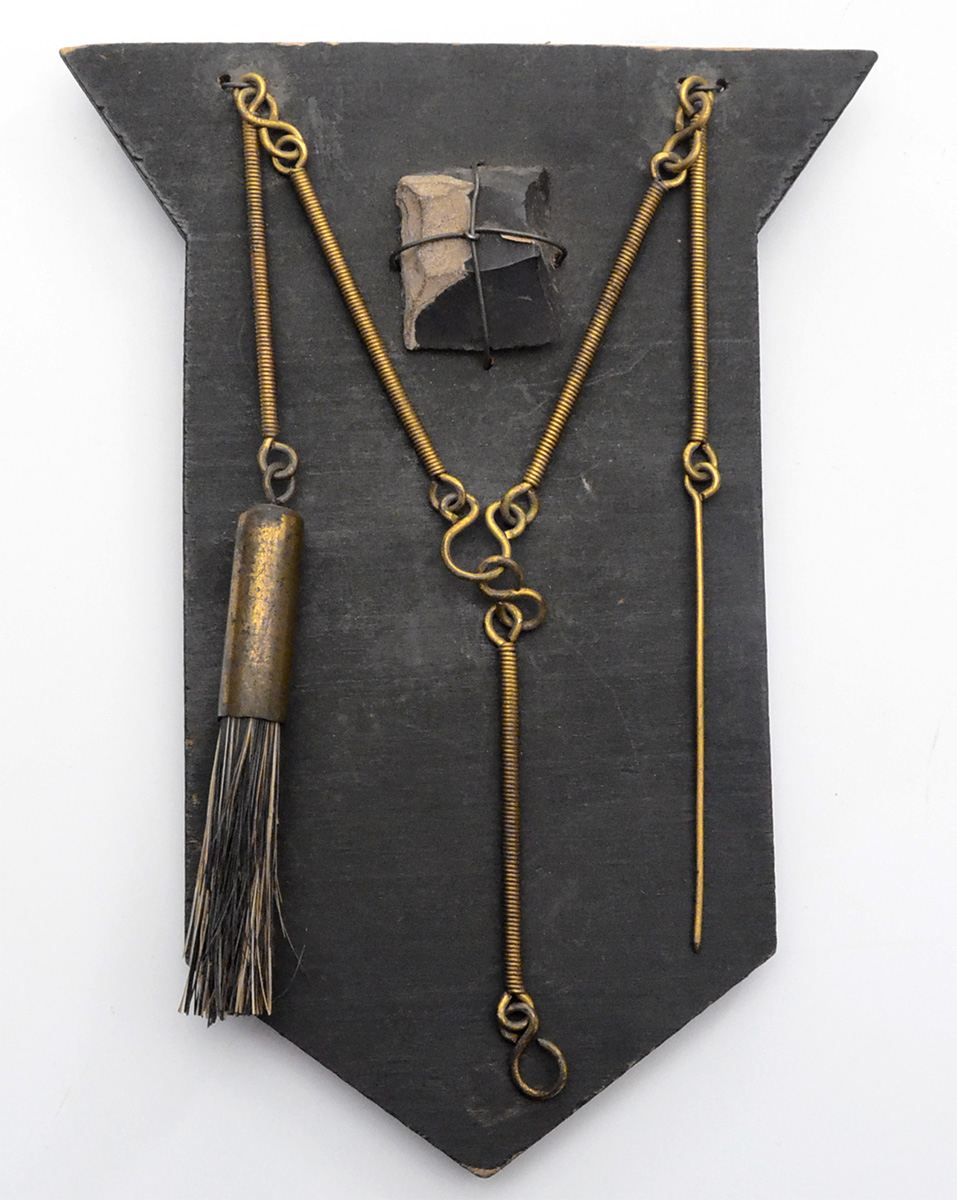 BANNERMAN’S WALL PLAQUE WITH FLINT AND PICK & BRUSH