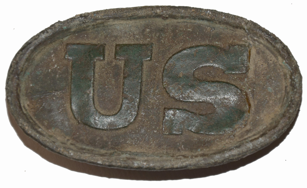 SCARCE MEDIUM SIZE PUPPY-PAW OVAL US BELT PLATE RECOVERED IN VIRGINIA