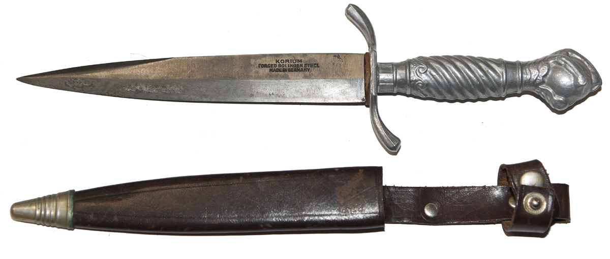POST-WORLD WAR TWO GERMAN DAGGER & SHEATH