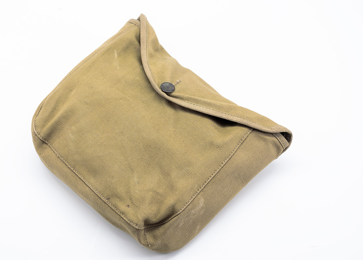 US MODEL 1910 MEAT CAN POUCH WITH MESS KIT AND UTENSILS