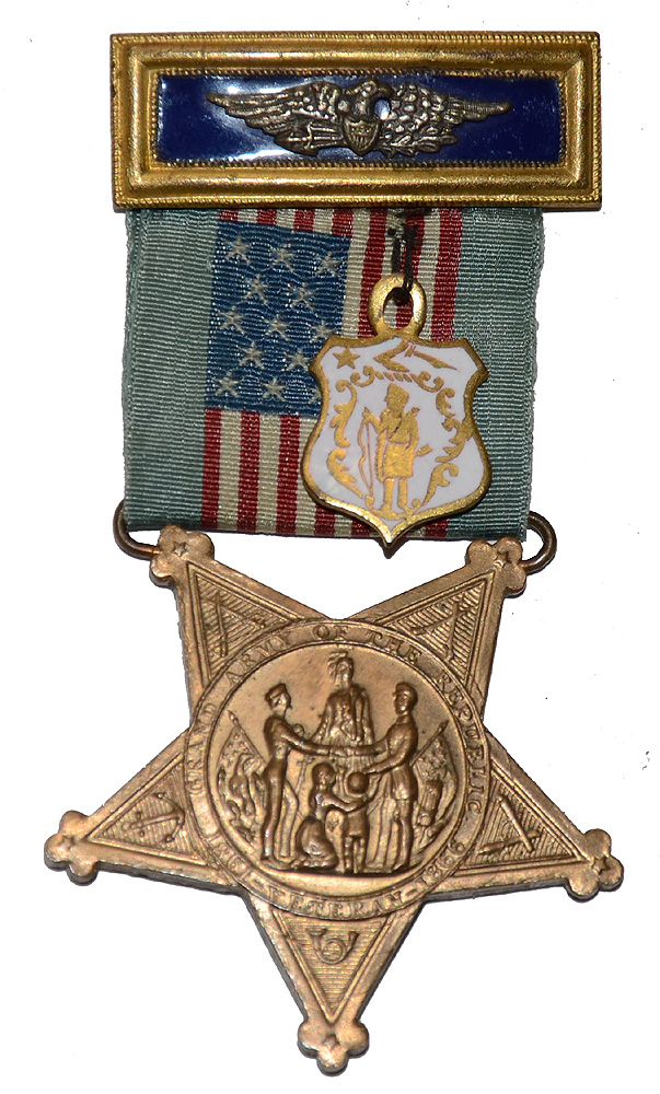 GAR LOCAL POST COMMANDER MASSACHUSETTS MEMBERSHIP BADGE