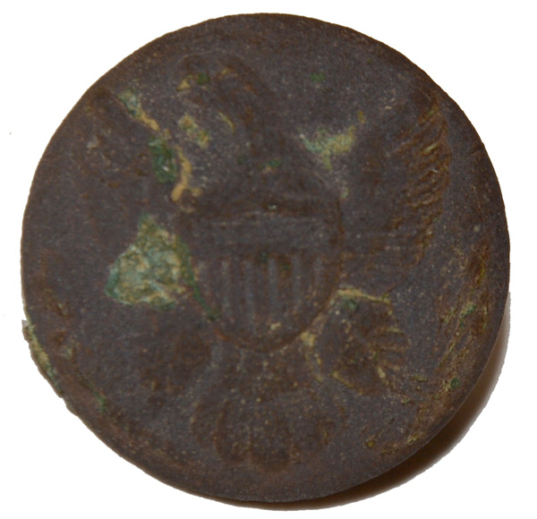 UNION GENERAL SERVICE EAGLE COAT BUTTON FROM THE ROSE FARM, GETTYSBURG