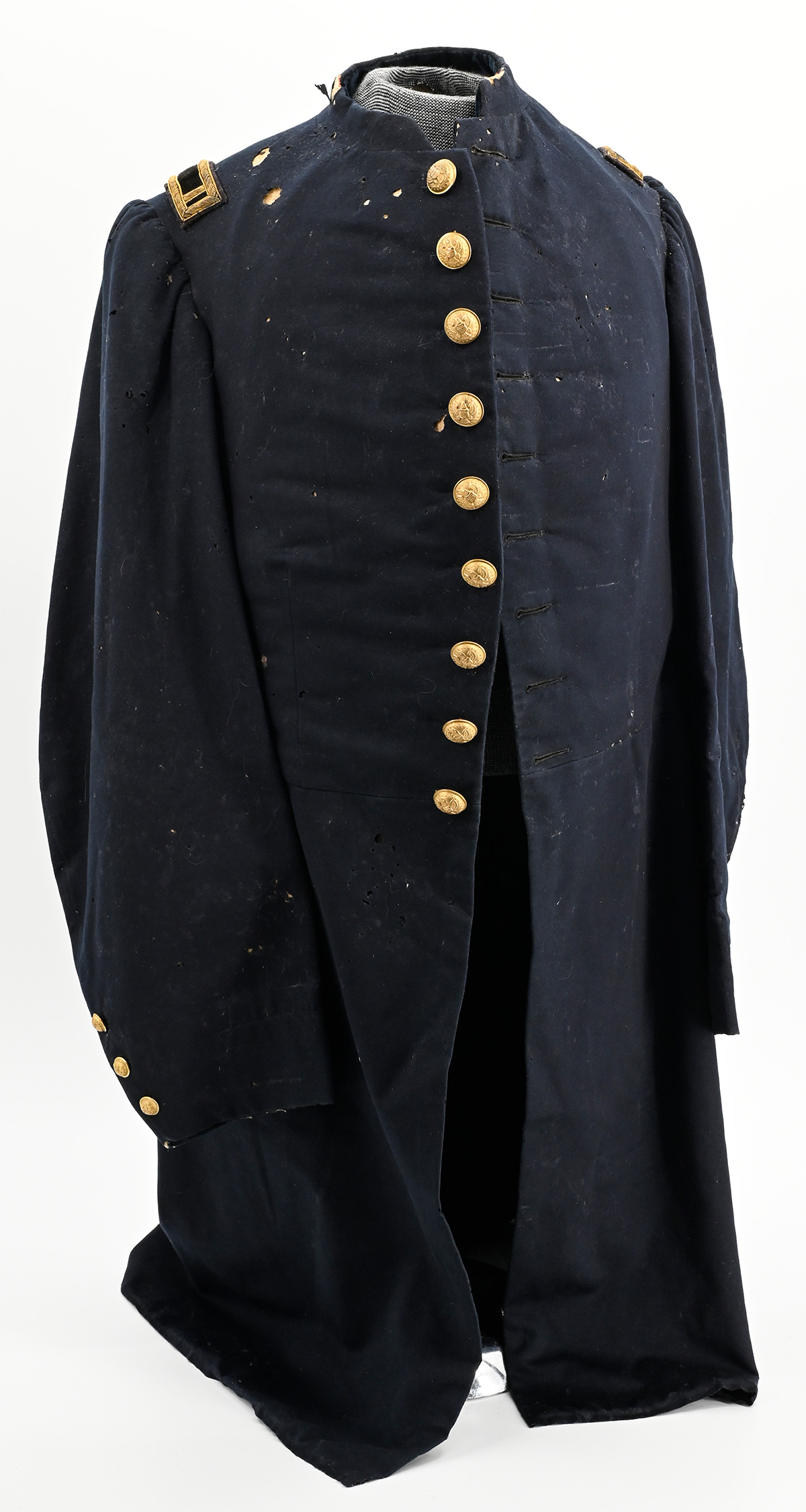LIEUTENANT’S FROCK COAT, PANTS, AND PHOTO OF STANLEY B. LOCKWOOD 105th OHIO