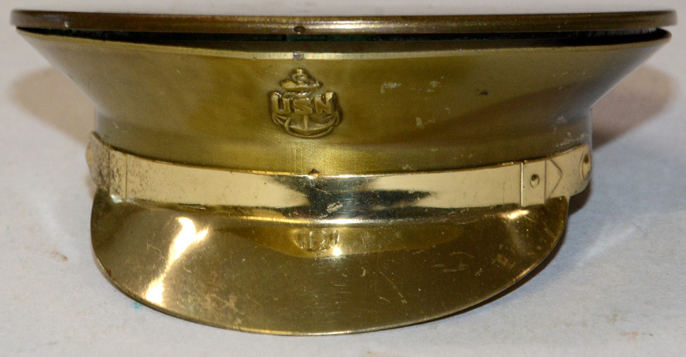 WORLD WAR TWO US NAVY SOUVENIR COMPACT