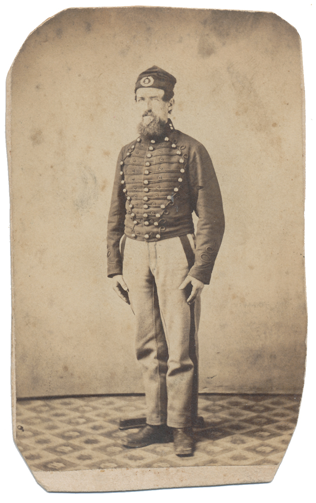 GREAT FULL STANDING VIEW OF 3RD NEW JERSEY CAVALRY PRIVATE JOSEPH DAVENPORT