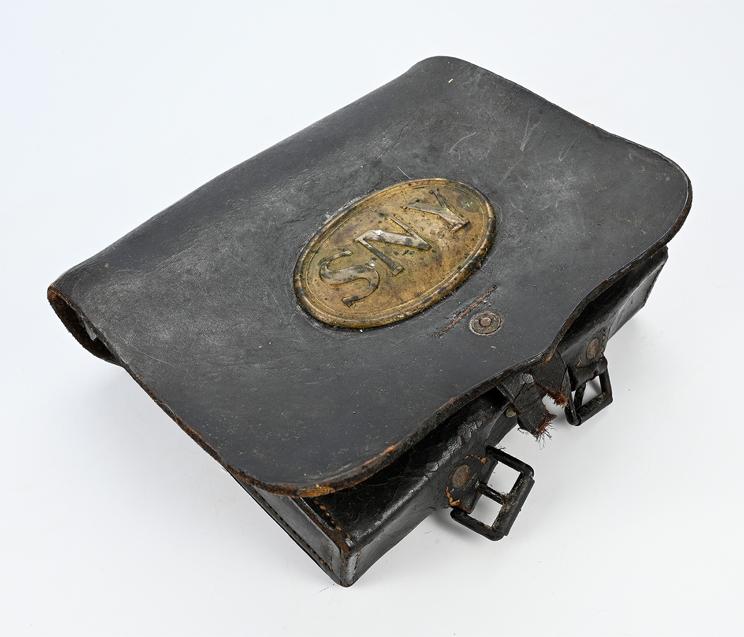 .58 CALIBER INFANTRY CARTRIDGE BOX BY BAKER AND MCKENNEY WITH NEW YORK SNY PLATE AND PERCUSSION CAPS AND TIN