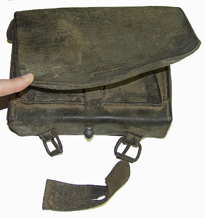 CONFEDERATE ARSENAL-MADE, .54 CALIBER CARTRIDGE BOX FOUND AT LONG LANE, GETTYSBURG - GEISELMAN COLLECTION