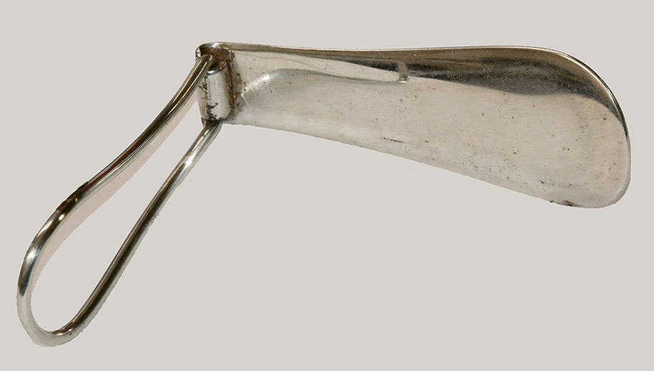 LATE 19TH CENTURY FOLDING TONGUE DEPRESSOR — Horse Soldier