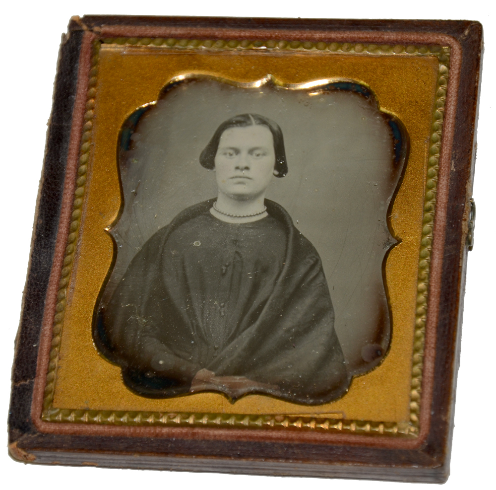 SIXTH PLATE DAGUERREOTYPE OF YOUNG LADY WITH SHAWL & CHOKER